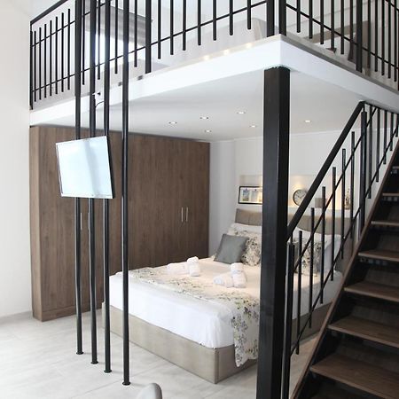 Welcome Apartment Peraía エクステリア 写真