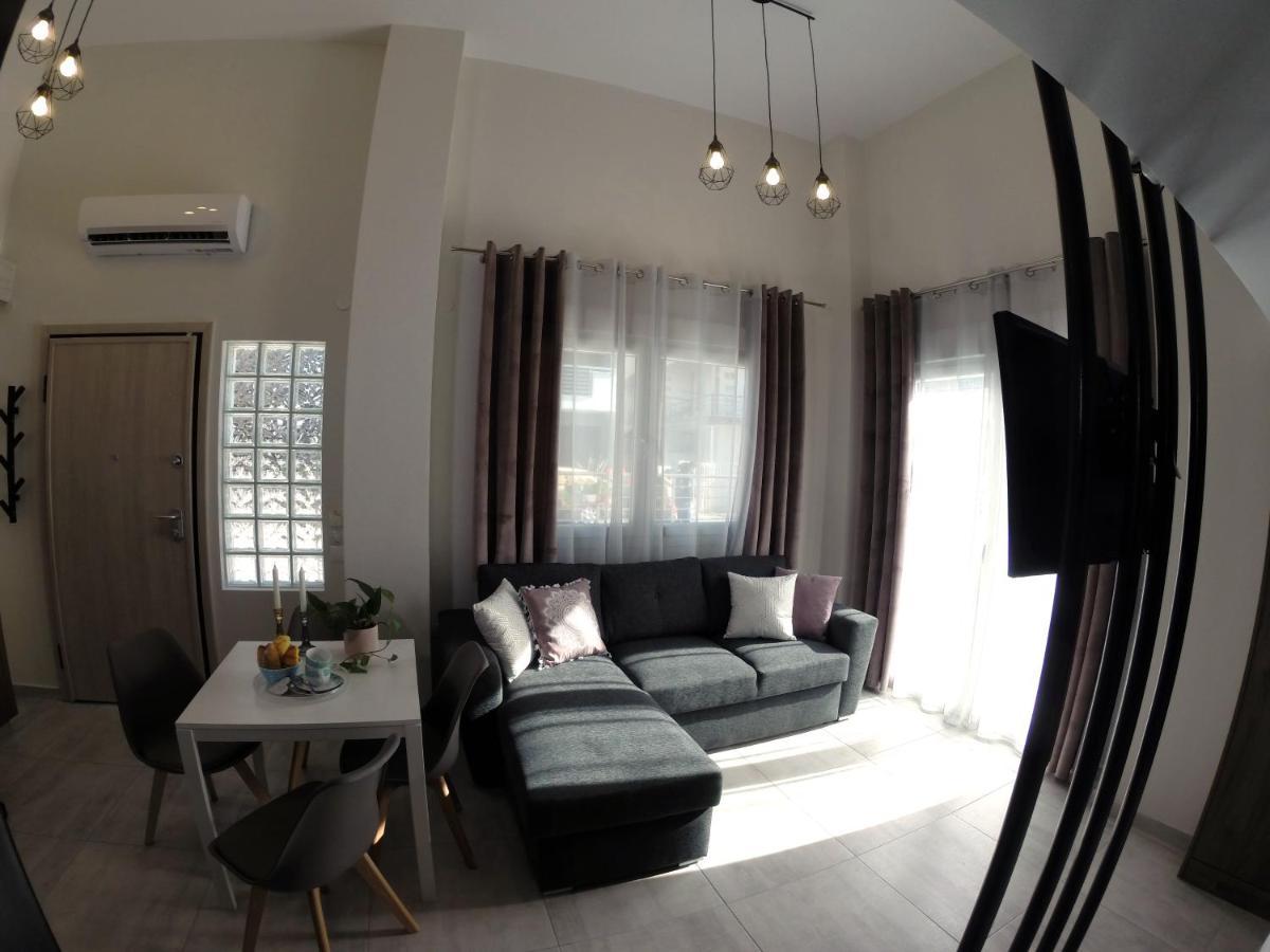 Welcome Apartment Peraía エクステリア 写真
