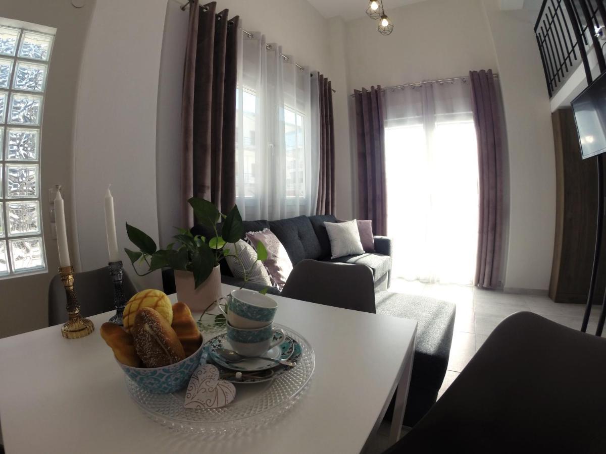Welcome Apartment Peraía エクステリア 写真