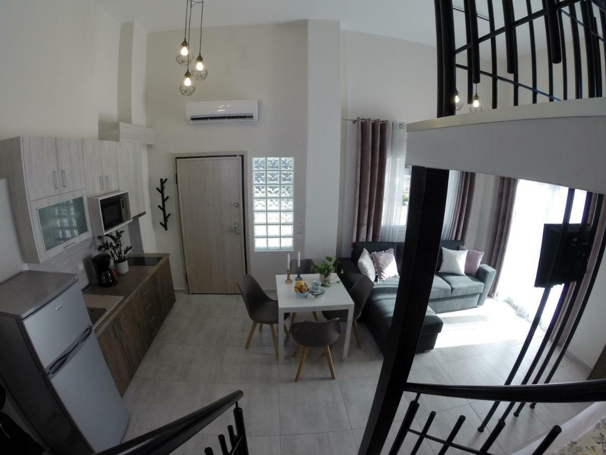 Welcome Apartment Peraía エクステリア 写真