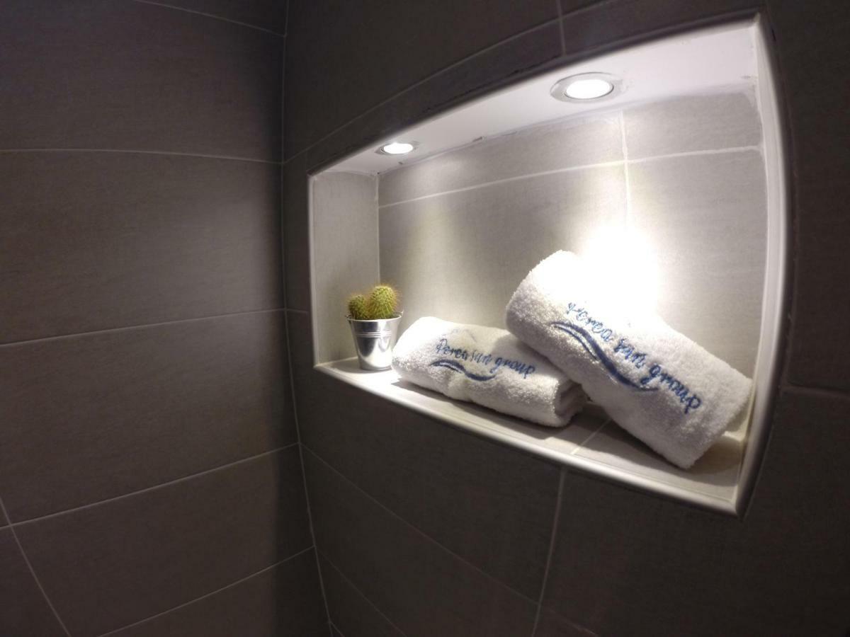 Welcome Apartment Peraía エクステリア 写真